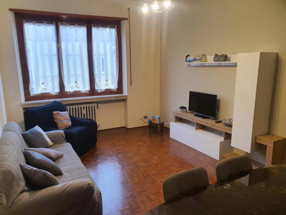 La Casa Dei Nonni - Ampio Trilocale Zona Lingotto Apartment Turin Ngoại thất bức ảnh