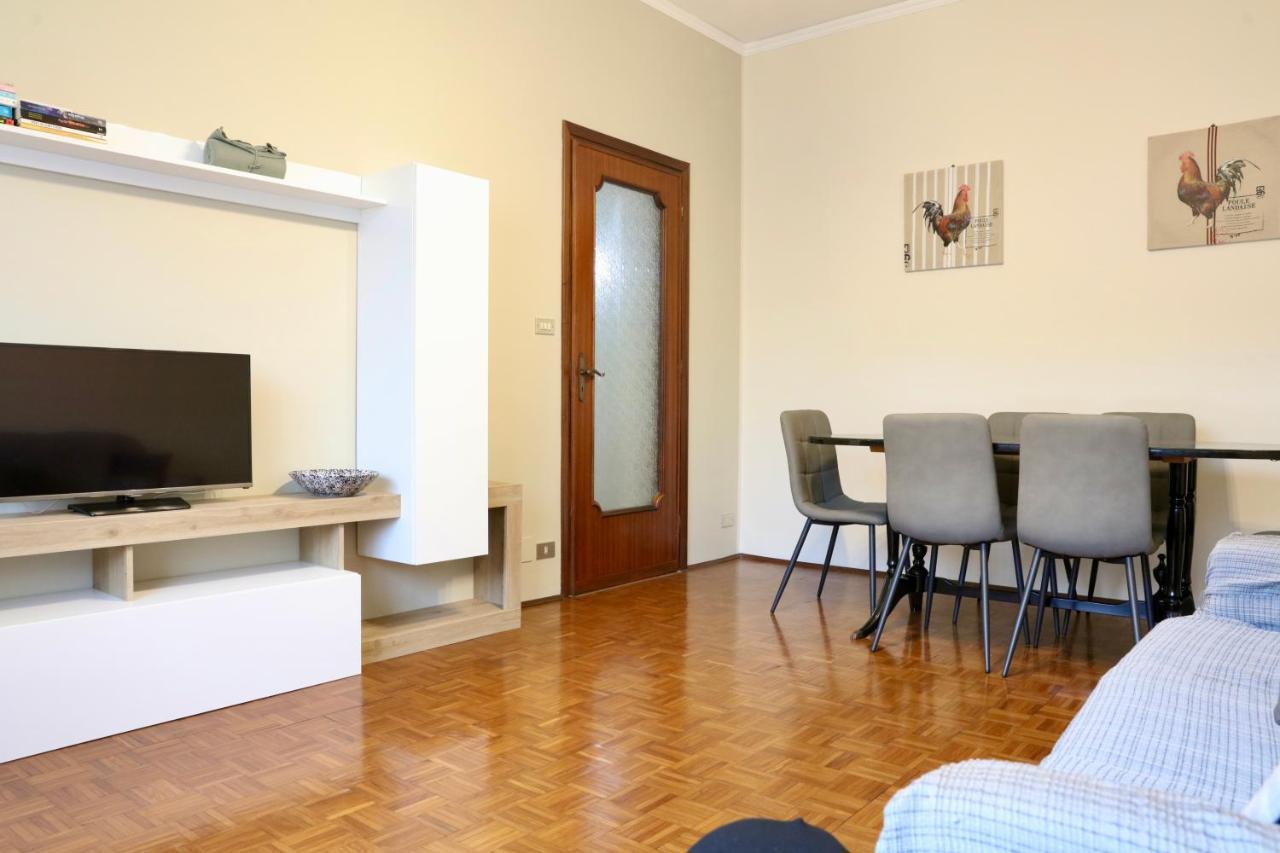 La Casa Dei Nonni - Ampio Trilocale Zona Lingotto Apartment Turin Ngoại thất bức ảnh